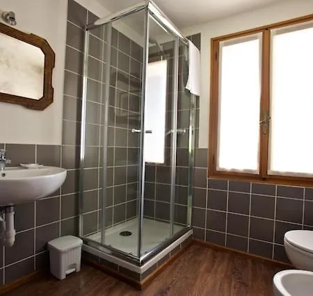 招待所 Le Perine 6 瓦尔多比亚德内