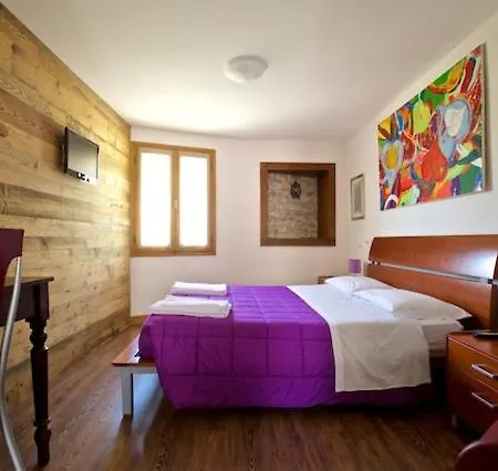 Le Perine 6 3* 瓦尔多比亚德内