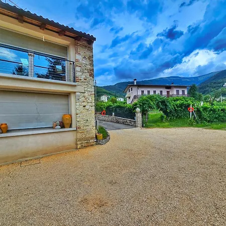 招待所 Le Perine 6