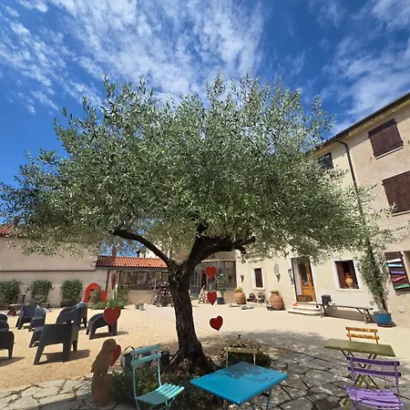 Le Perine 6 Gasthof 3*