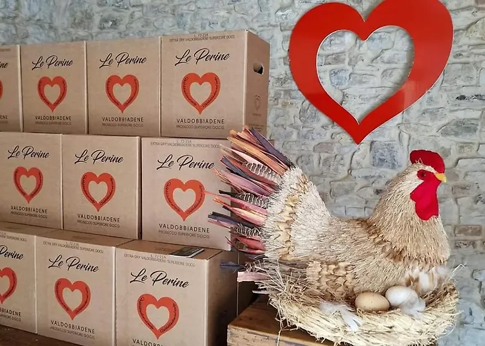 Le Perine 6 בית הארחה 3*